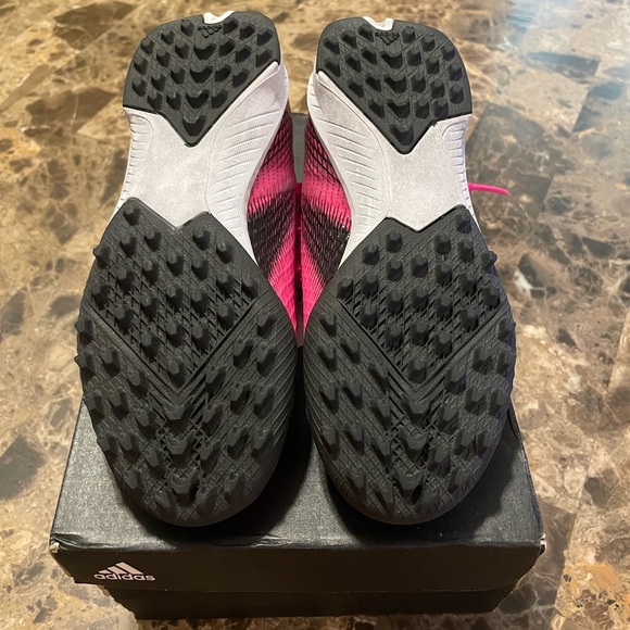 Adidas youth turf shoes - Picture 6 of 9